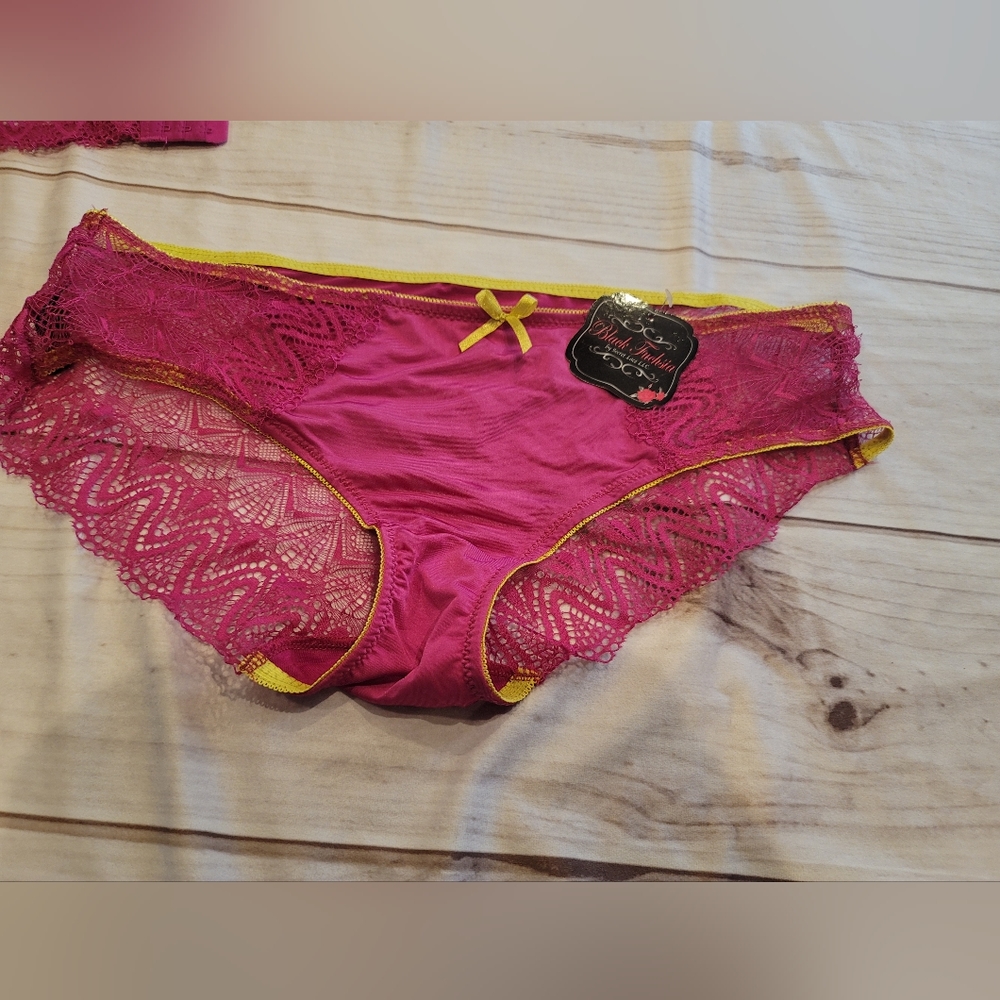 Pink panties